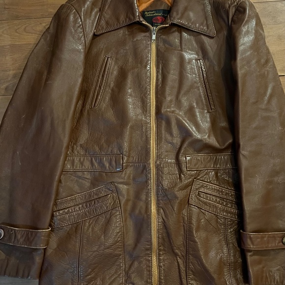 Vintage Vintage lovely leather jacket Worn but excellent look and feel! - Picture 1 of 8